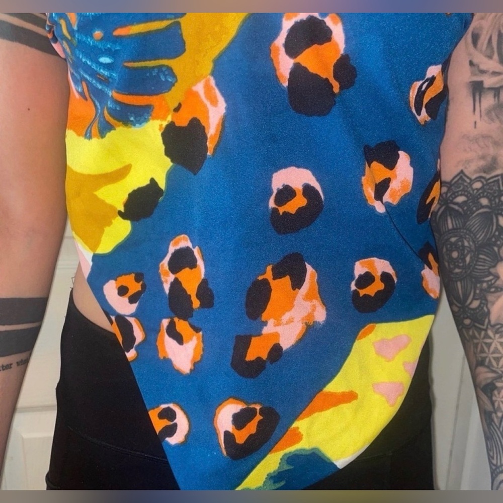 Colorful Tropical Leopard Print Halter Scarf Top Backless Size XS Boho Tank Top - Picture 3 of 5